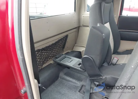 2004 Ford Ranger Xlt z USA, uszkodzony, nr VIN 1FTZR15E74PB54452